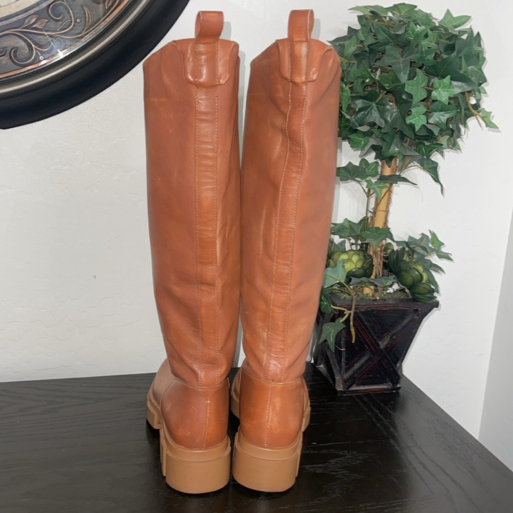 FREE PEOPLE Brooks Caramel Tall Boots size 39 Leather Lug heels combat boots. - Picture 9 of 16